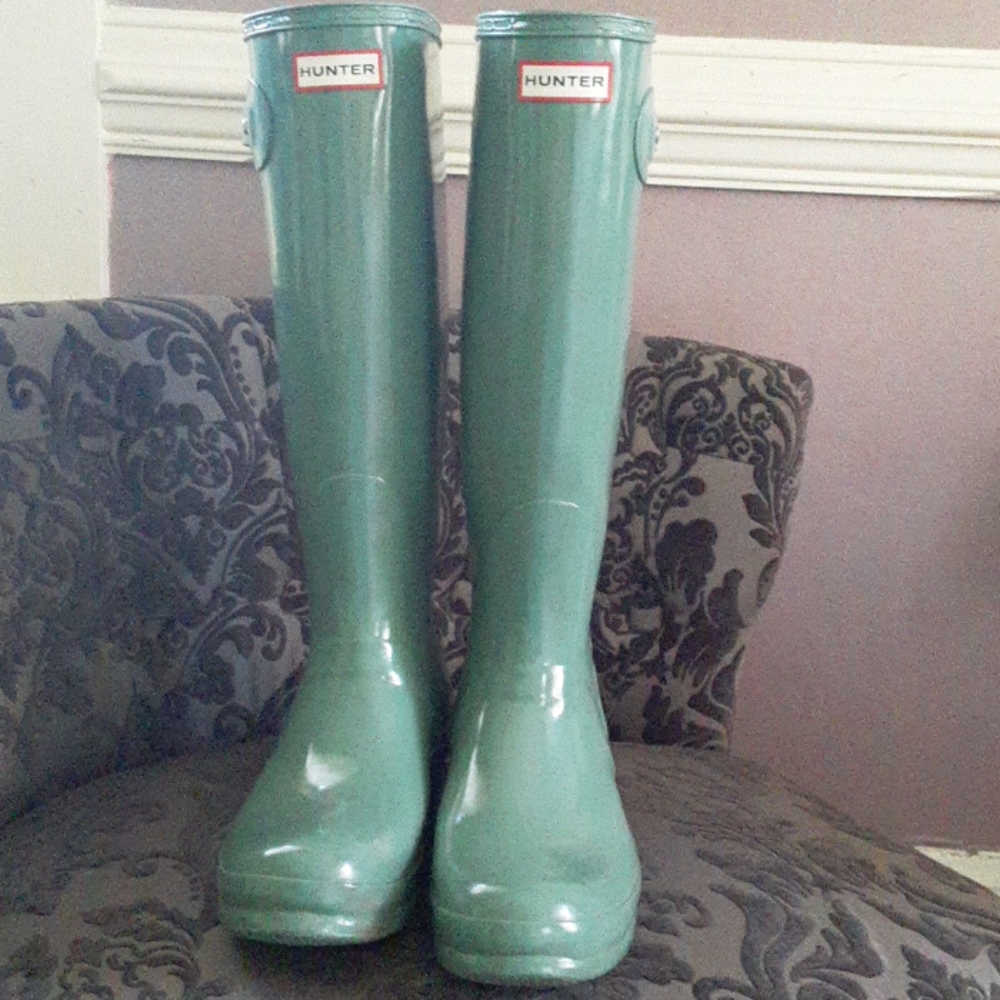 Hunter rainboots sage green
